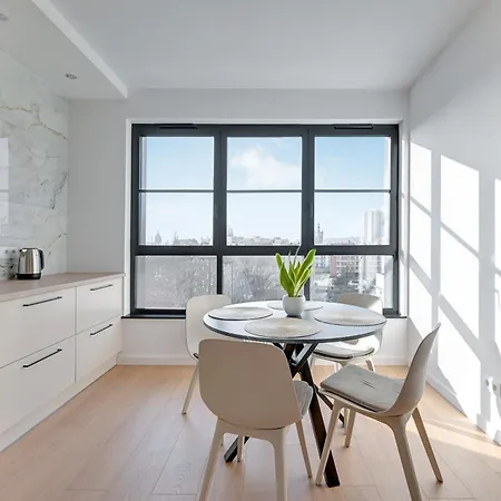 Grand - Doki Living & Foodhall Gdańsk