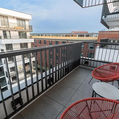 Appartement Grand - Doki Living & Foodhall Gdańsk
