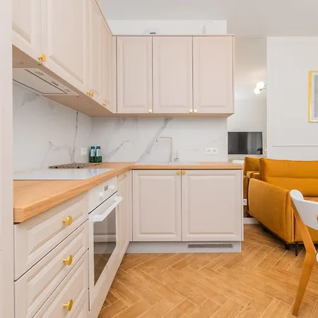 Grand - Doki Living & Foodhall Appartement Gdańsk