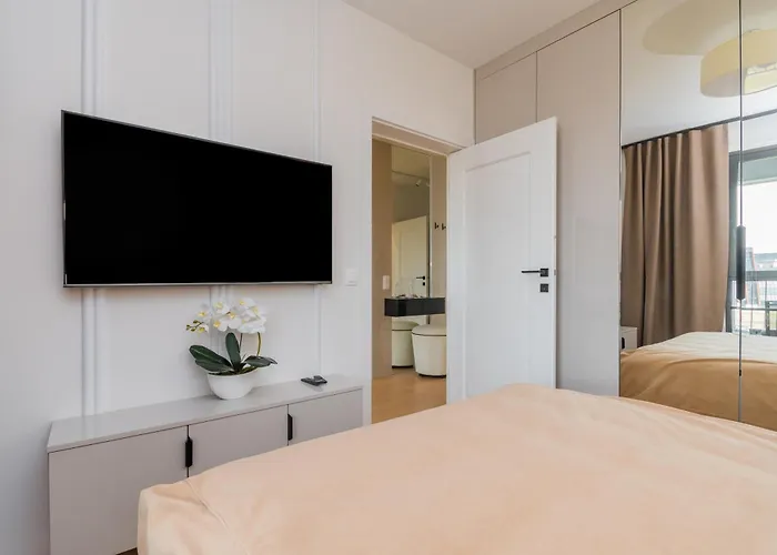 Grand - Doki Living & Foodhall Daire *