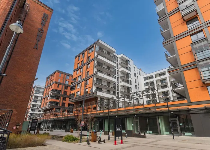 Grand - Doki Living & Foodhall Daire