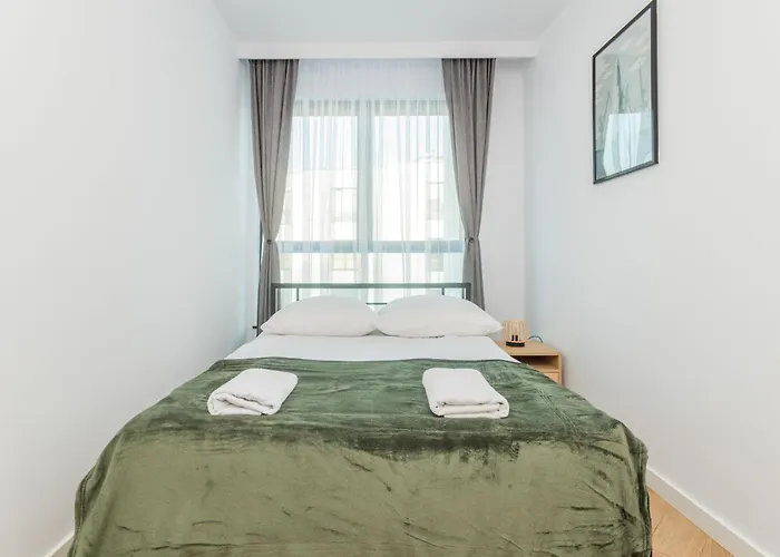 Grand - Doki Living & Foodhall Daire