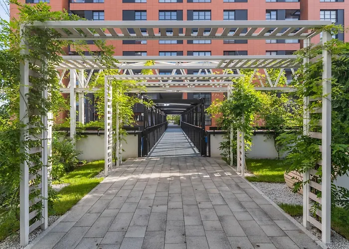 Grand - Doki Living & Foodhall