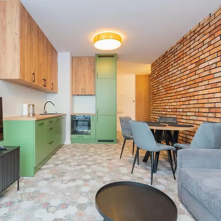 Grand - Doki Living & Foodhall Apartman Gdańsk